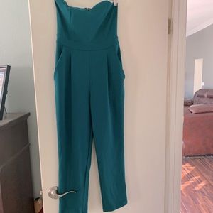 Express jumpsuit, worn twice, emerald green size 4